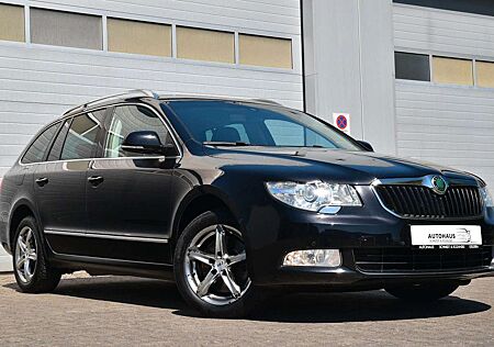 Skoda Superb Combi Elegance 1. Hand/Mem./Leder/SHZ/Xen