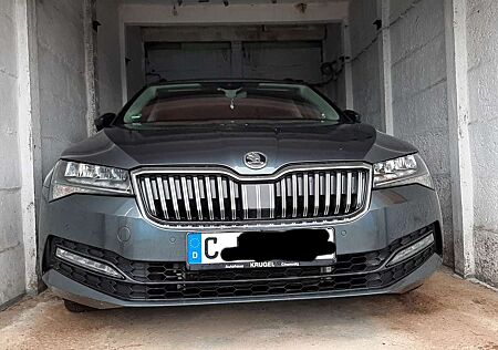 Skoda Superb Combi 1.5 TSI Ambition