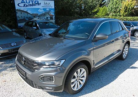 VW T-Roc Volkswagen Sport 1.5 TSI LED Navi SH PDC ACC