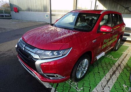 Mitsubishi Outlander 2,4 PHEV,TOP, 4WD,LED,Leder,