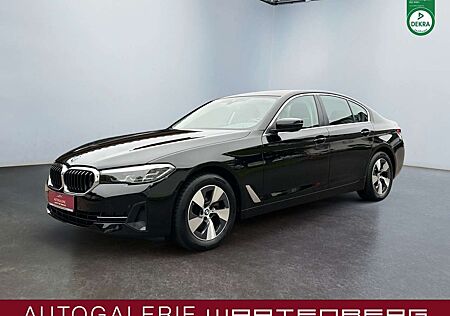BMW 520 d Limousine/LIVE COCK PROF/AHK/LED/CAM/TEMP/