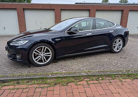 Tesla Model S P85D