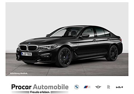 BMW 530 e iPerformance M SPORT+H/K+DA+PA+HuD+LC PROF