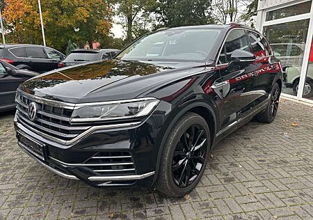 VW Touareg Volkswagen Elegance 4Motion Wildsrcreen Pano