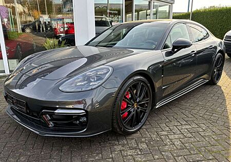 Porsche Panamera GTS