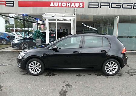 VW Golf Volkswagen VII Lim. Lounge BMT