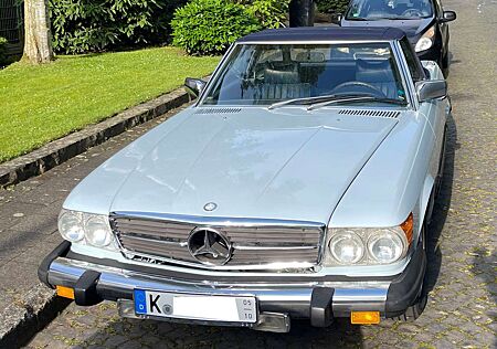 Mercedes-Benz SL 450 Cabriolet mit Soft u. Hardtop