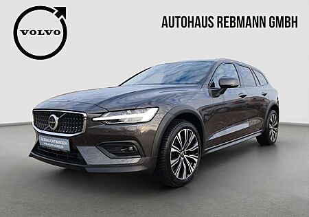 Volvo V60 CC V60 Cross Country B5 Cross Country Ultimate AWD