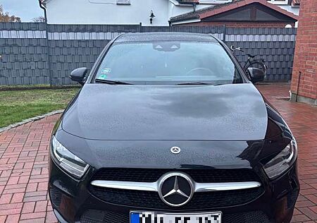 Mercedes-Benz A 200 (177.087)