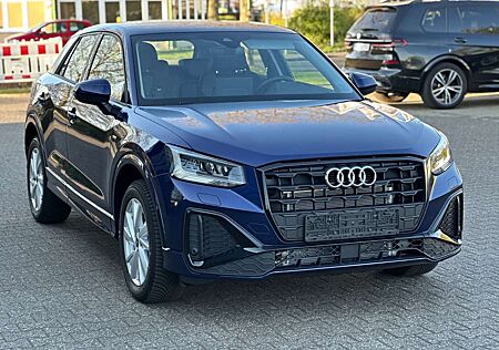 Audi Q2 40 TFSI quattro S line LEDER NAVI LED KAMERA