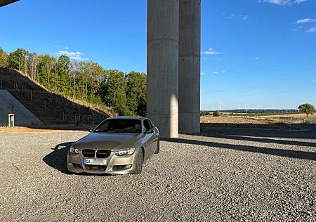 BMW 335i 335 e93 Cabrio (Beschreibung Lesen!)