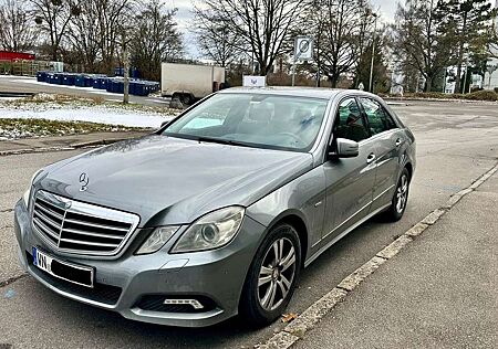 Mercedes-Benz E 250 CDI DPF BlueEFFICIENCY Avantgarde