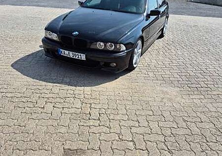 BMW 520i 520