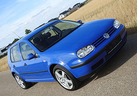 VW Golf Volkswagen 1.Hand. Scheckheft gepflegt. 48973km. Top-Zustand!