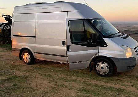 Ford Transit Bus 85t 280