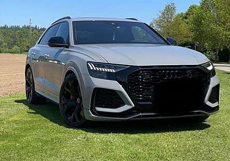 Audi RS Q8 Voll Auss., Dynamik+,2J Garantie,