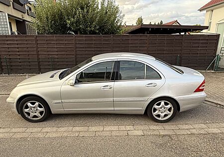 Mercedes-Benz C 180 Kompressor Elegance