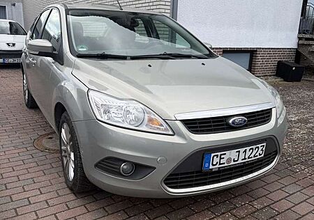 Ford Focus Ghia