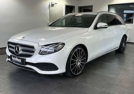 Mercedes-Benz E 220 d T Avantgarde*Facelift*SHZ*Kamera*HU Neu*