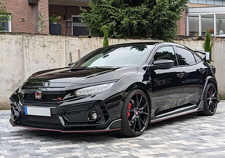 Honda Civic Type R GT FK8 BASTUCK H&R gepflegt