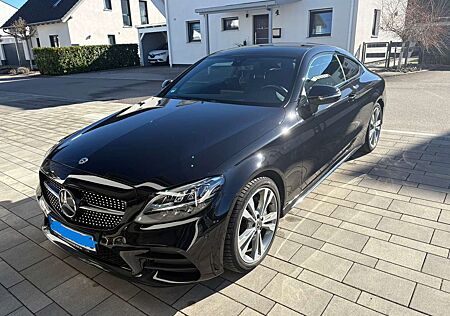 Mercedes-Benz C 200 C-Klasse Coupe Coupe 9G-TRONIC AMG Line