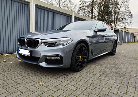 BMW 540 i xDrive M Sport *B&W *NAVI-PROF*HEAD-UP*