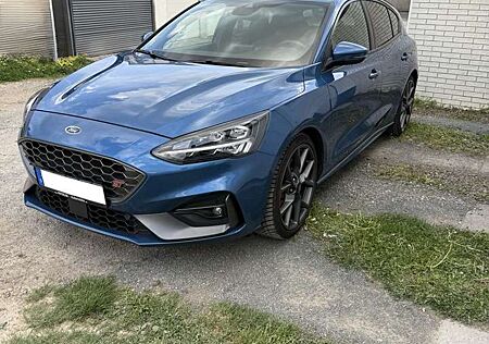 Ford Focus 2.3 EcoBoost ST