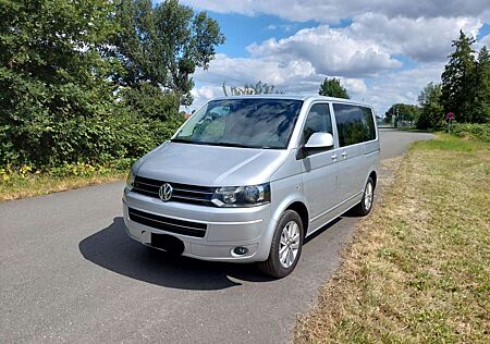 VW T5 Multivan Volkswagen Transporter T5 TDI (BiTDI) DSG Highline