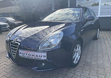 Alfa Romeo Giulietta 1.4 Turbo Turismo 1.Hand Voll Alfa S-Heft Bi-Xenon