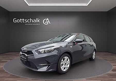 Kia Cee'd Ceed / 1.5 T-GDI 140 PS DCT Vision