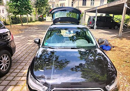Audi A1 Sportback Diesel 1.6 TDI Sportback S tronic Amb