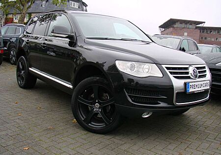 VW Touareg Volkswagen 3,0TDI Leder 20" Multimedia AHK