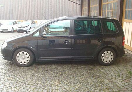 VW Touran Volkswagen Highline 7 Sitzer