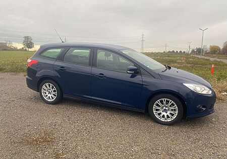 Ford Focus Turnier Turnier 1.0 EcoBoost