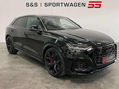 Audi RS Q8 *Keramik/V-MAX 305/Garantie/AHK/Standhzg*