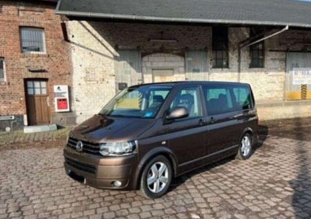 VW T5 Multivan Volkswagen Highline