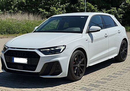 Audi A1 40 TFSI Sportback S tronic S-line LED Garantie2027