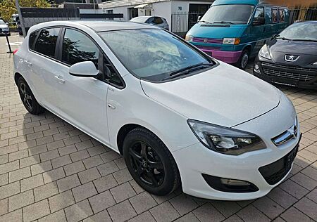 Opel Astra J Lim. 5-trg. Selection