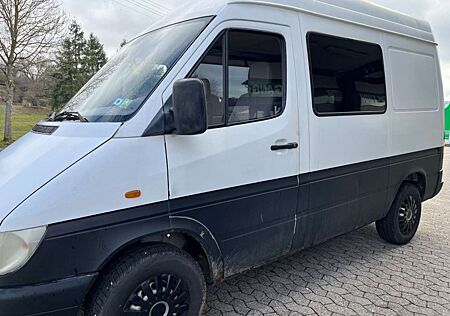 Mercedes-Benz Sprinter 213 CDI*KLIMA*MIT BETT*6 SITZER*AHK