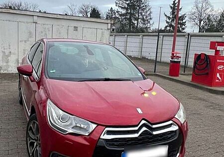 Citroën DS4 Citroen e-HDi 110 EGS6 SoChic