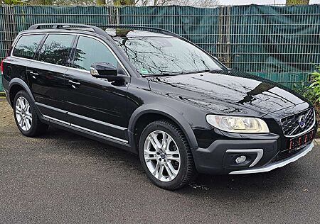 Volvo XC 70 XC70 Momentum 2WD ACC AHK Standheizung