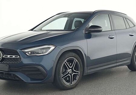 Mercedes-Benz GLA 180 d AMG PANO LEDER AMBI WIEDE LED KAM