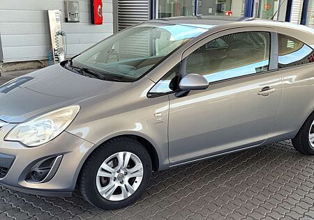 Opel Corsa 1.2 16V ecoFLEXSatellite