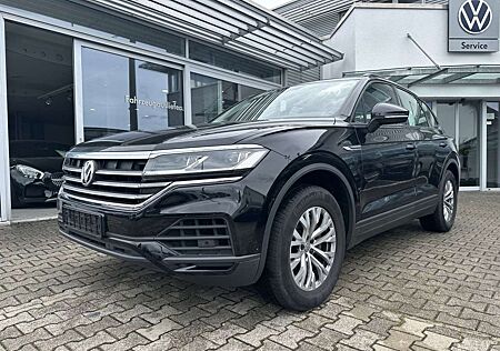 VW Touareg Volkswagen 3.0TDI 4-MOTION*LED*PANORAMA*STANDH.*18-ZOLL