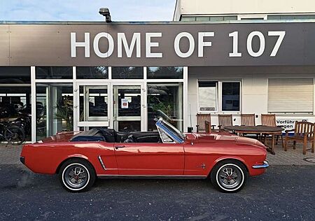Ford Mustang Cabrio 4 Gang Schaltung mit V8 Sound