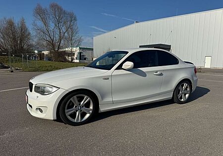 BMW 120 d Baureihe 1 Coupe*M-PAKET*TOP