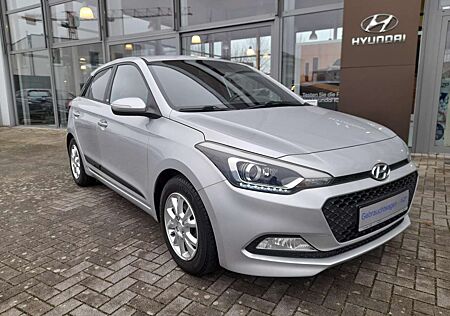 Hyundai i20 1.2 Passion.Klima.PDC.Shz.LM+WR