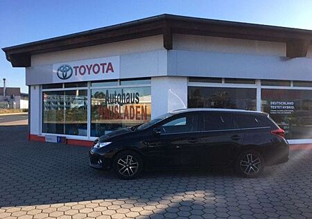 Toyota Auris Hybrid Edition