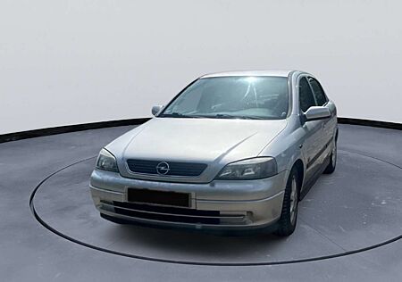 Opel Astra 1.6 Njoy