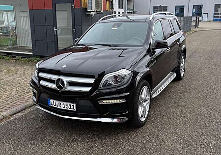 Mercedes-Benz GL 350 BlueTEC 4Matic 7G-TRONIC AMG Paket